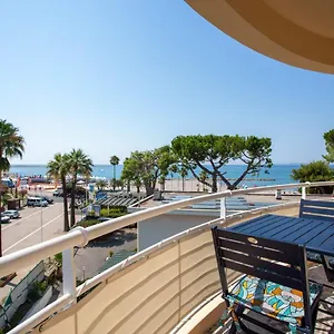 https://apartment-t2-air-conditioned-sea-view.fr-provencehotel.com