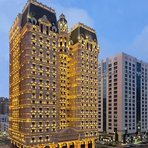 ***** Hotel Royal Rose Abu Dhabi, A Curio Collection By Hilton Affiliated Zjednoczone Emiraty Arabskie